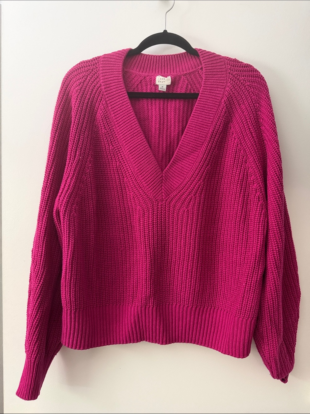 Bright Fuchsia V-Neck Chunky Knit Sweater